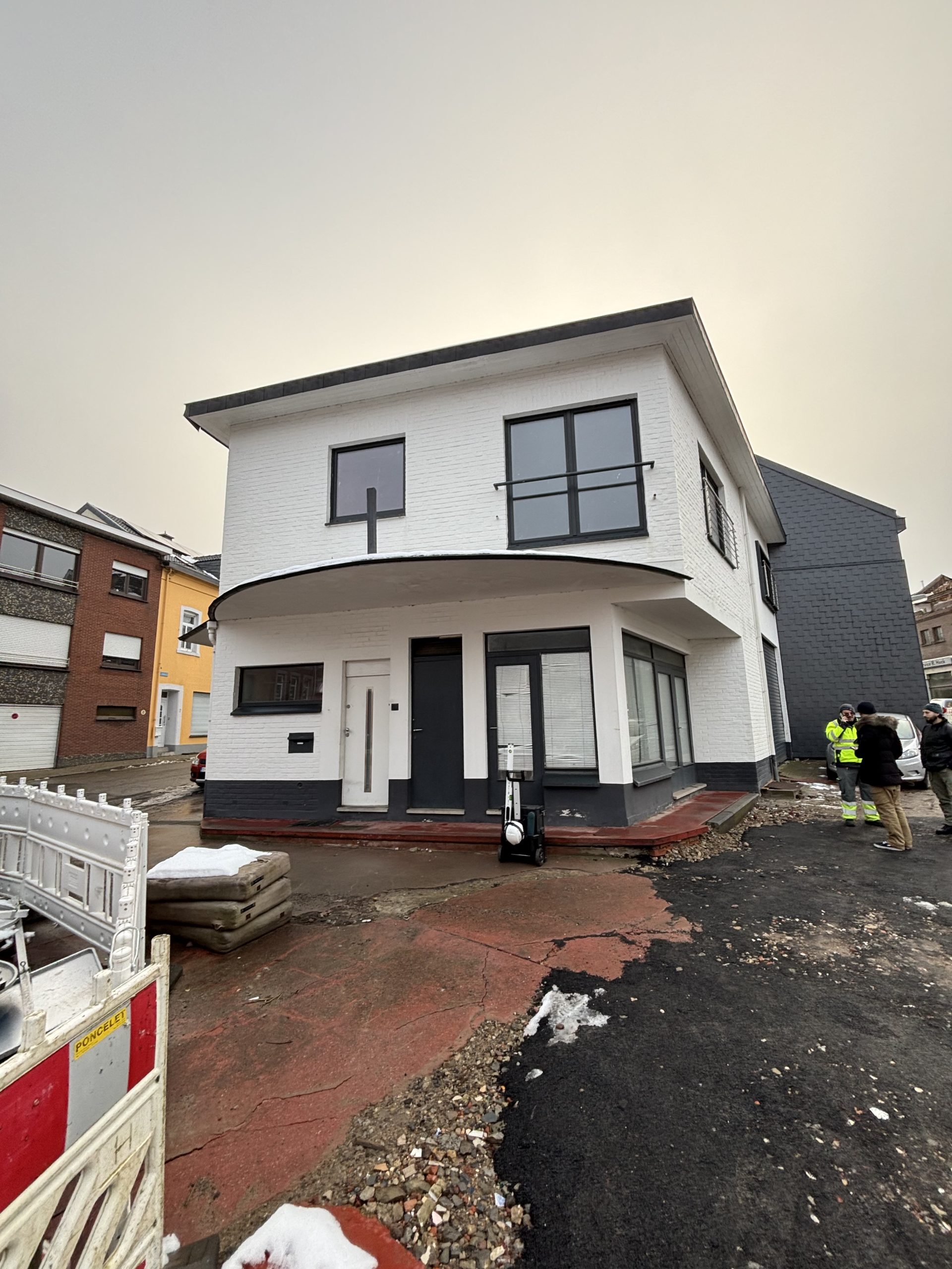 Expertise de fissures dans une maison à Eupen suite à des travaux de voirie et d’égouttage